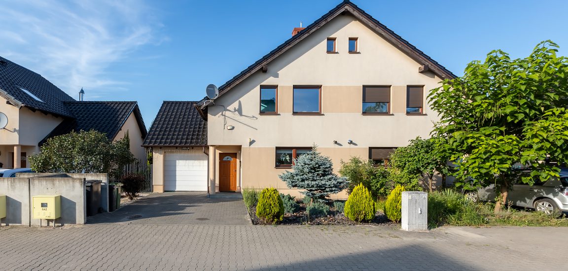 Urokliwy dom w Kamionkach